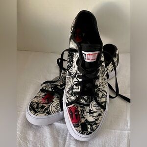 DC  Marvel Deadpool Manual Skate Shoe Black Red White Men’s 13